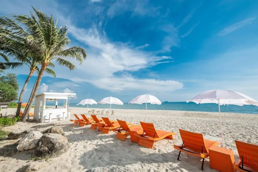 Отель Bandara On Sea — фото 1