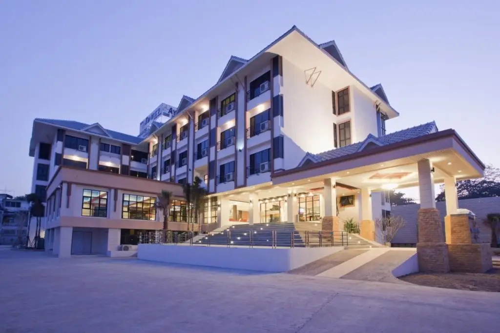 Ayara Grand Palace Hotel — фото 1