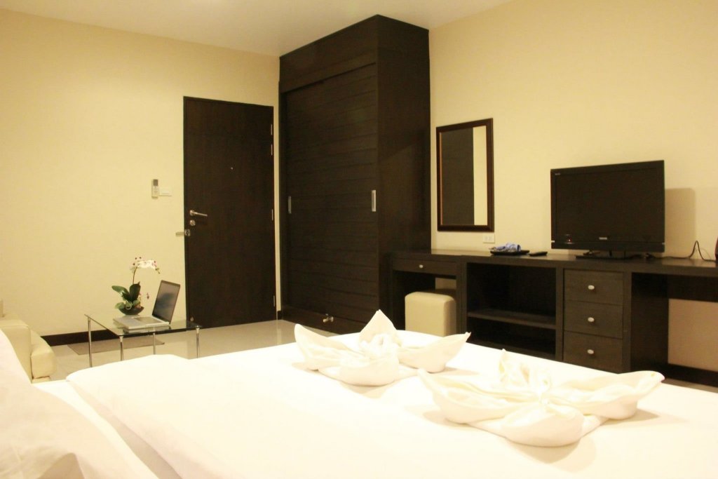 Бангкок: The Atrium Ratchada 13