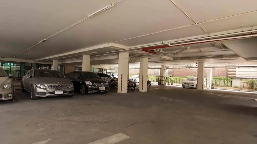Бангкок: The Atrium Ratchada 13
