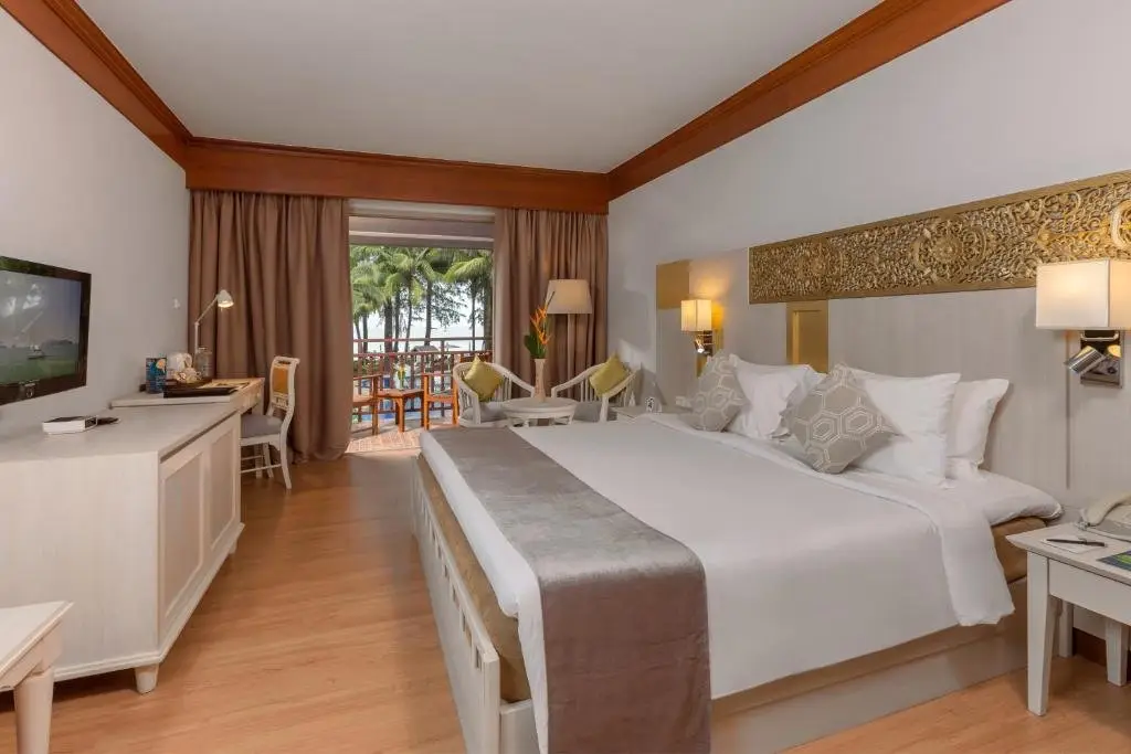 Пхукет: Отель Best Western Premier Bangtao Beach Resort and Spa