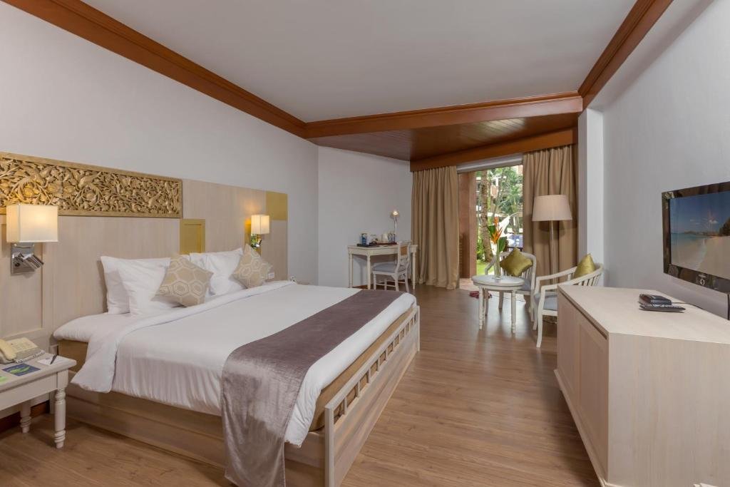 Отель Best Western Premier Bangtao Beach Resort and Spa — фото 1
