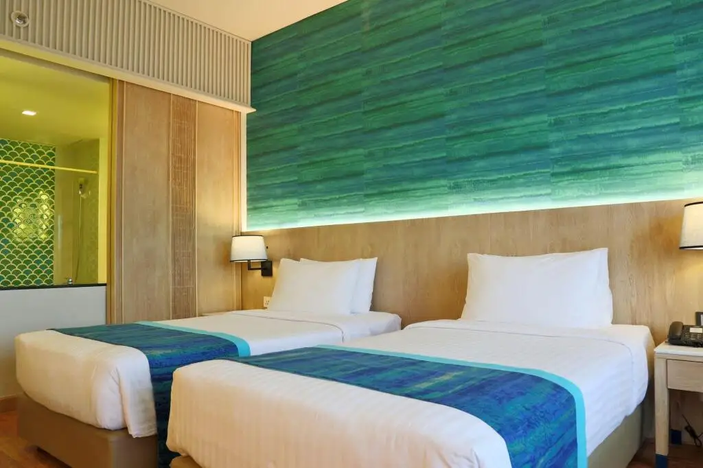 Пхукет: Курортный отель The Royal Paradise Hotel & Spa