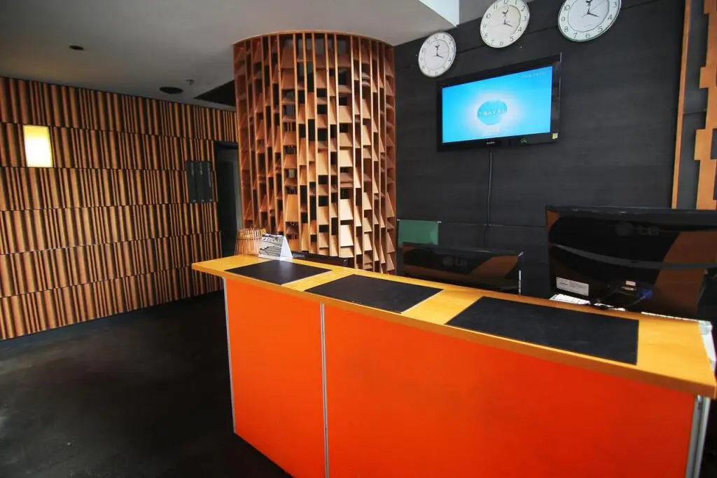 Бангкок: I Galleria Sukhumvit 13 (formerly D Varee Diva Hiptique)