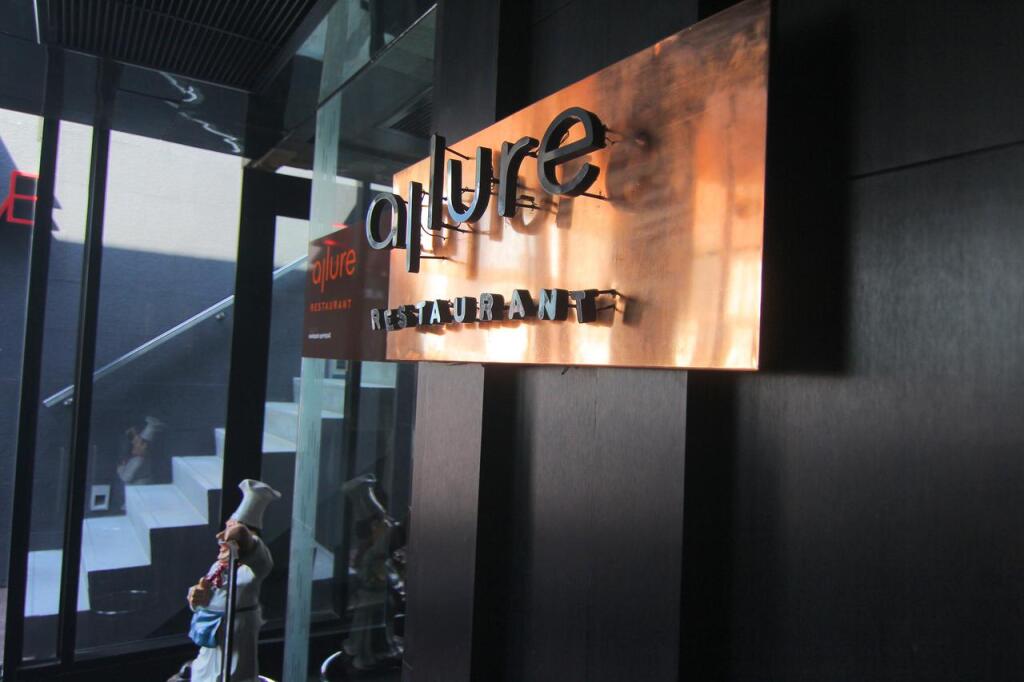 Бангкок: I Galleria Sukhumvit 13 (formerly D Varee Diva Hiptique)