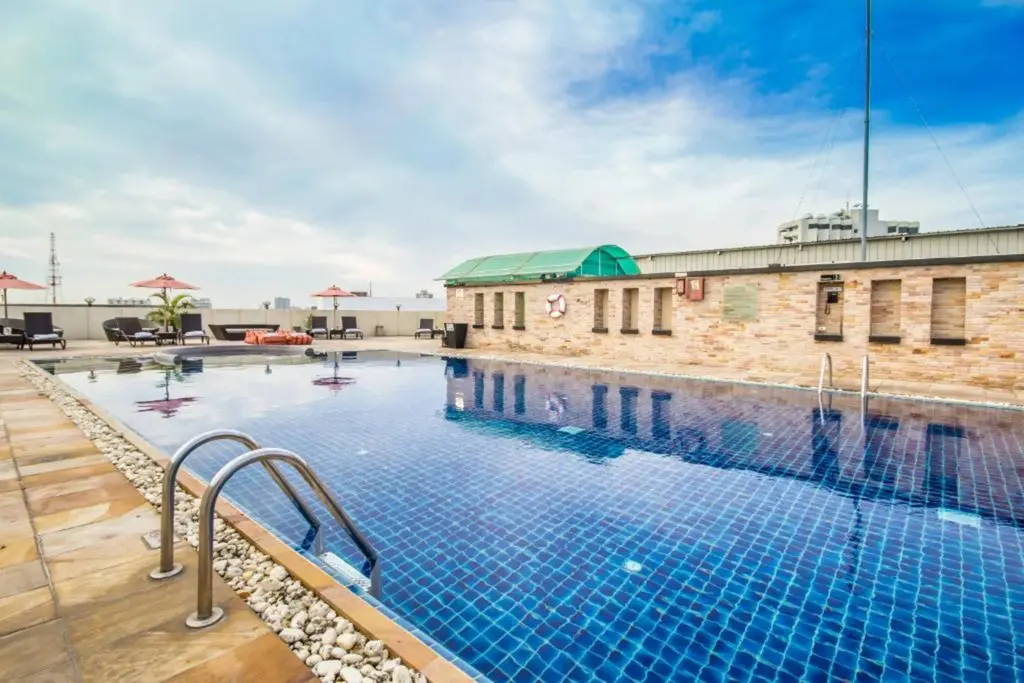 Паттайя: Отель Nova Suites Pattaya by Compass Hospitality