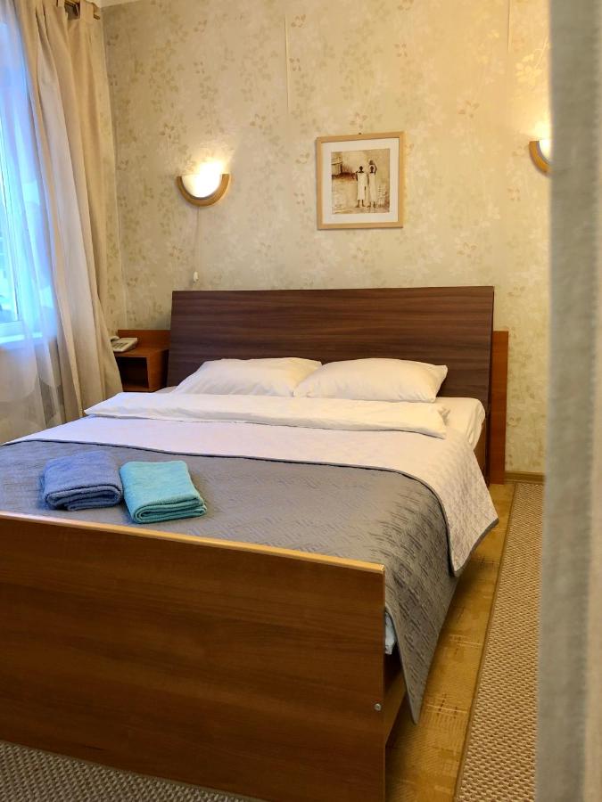 Омск: Гостиница Полет
