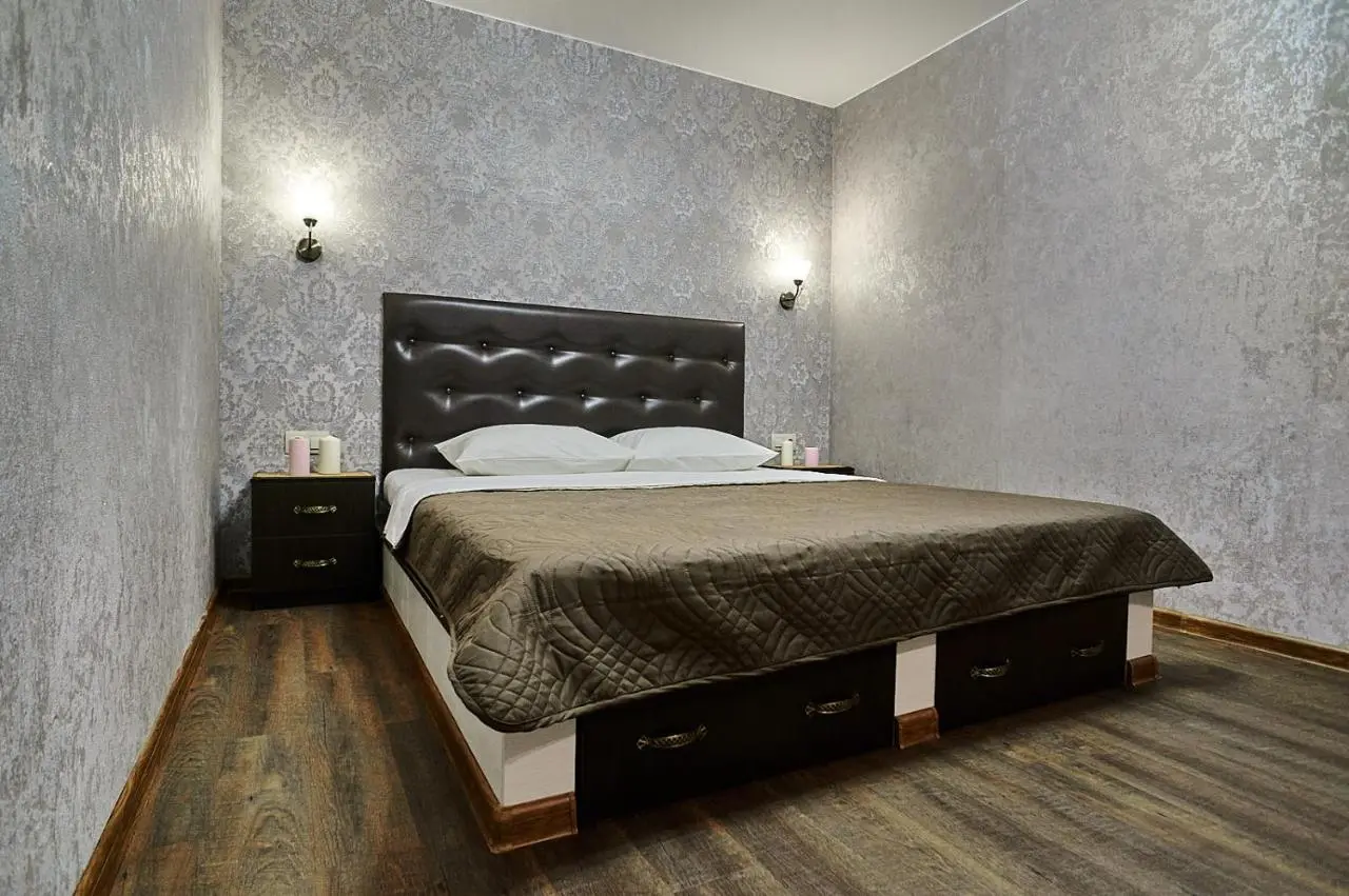 Омск: Mini-Hotel FILIN