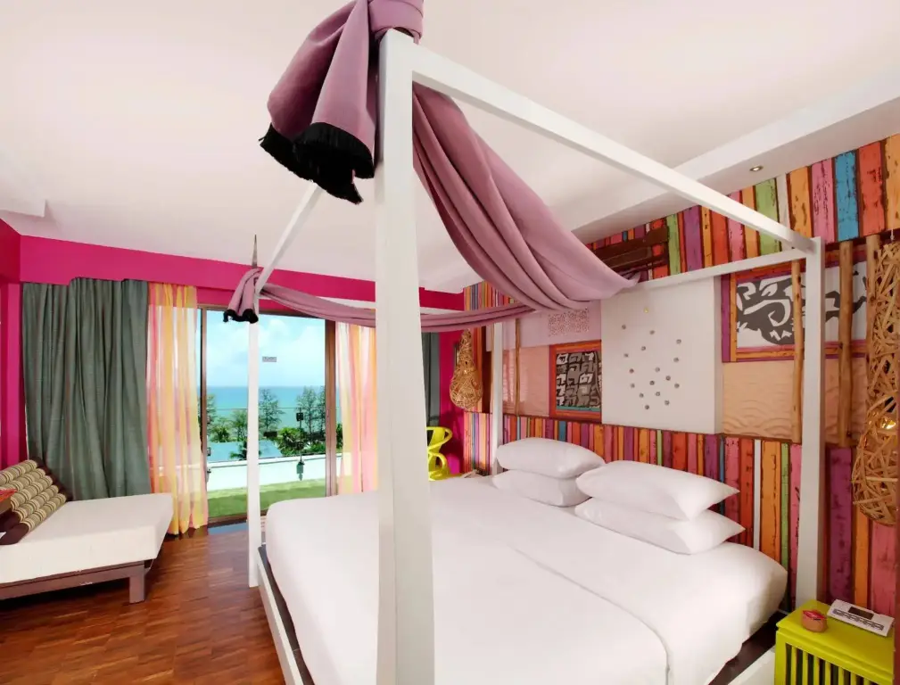Кату: Patong Beach Hotel by See2Sea