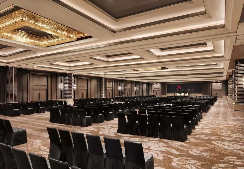 Бангкок: Отель Bangkok Marriott Marquis Queen’s Park