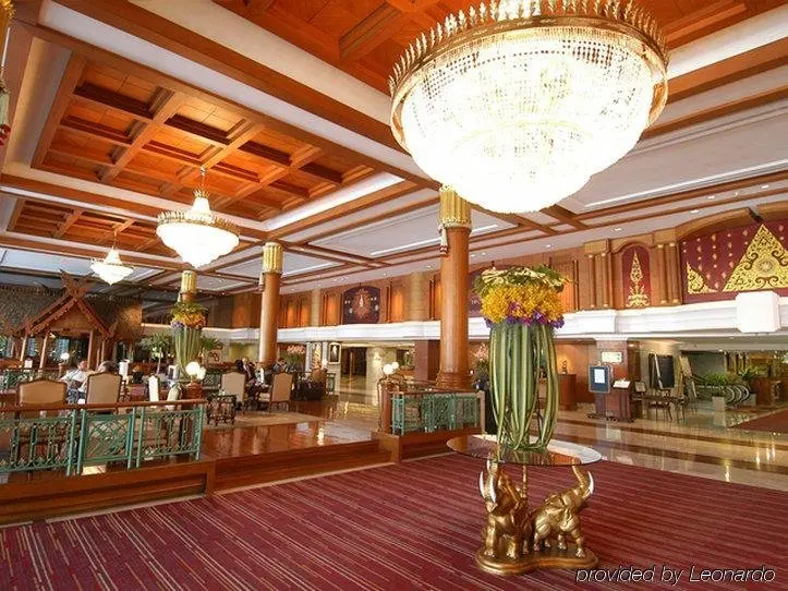 Бангкок: Отель Bangkok Marriott Marquis Queen’s Park
