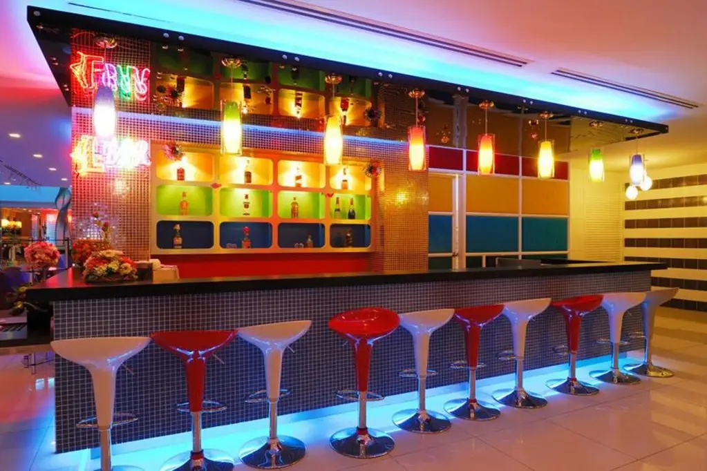 Кхлонг-Янг: V-One Hotel Korat