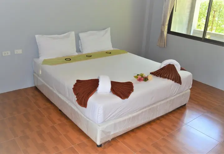 Ханом: B Square Hotel