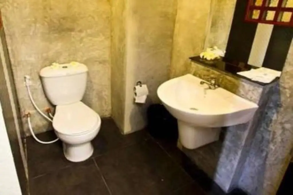 Ханом: B Square Hotel