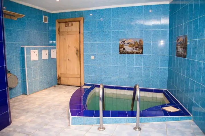Омск: Gostinichnyi Komplex Okhotnichiy Prival