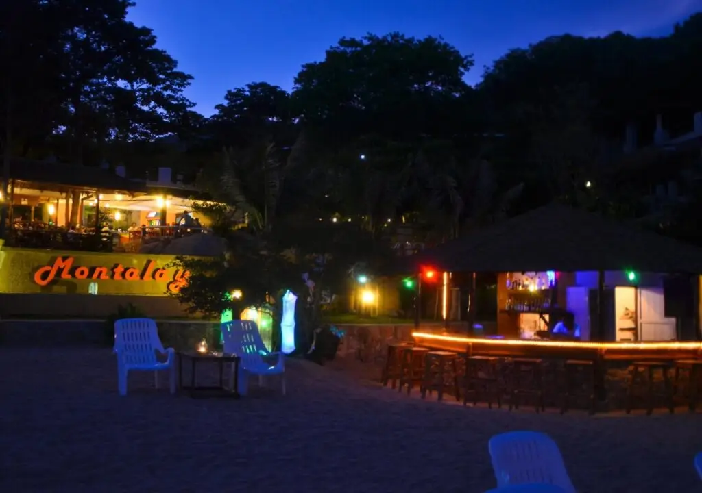 Остров Тау: Lub d Koh Tao Tanote Bay