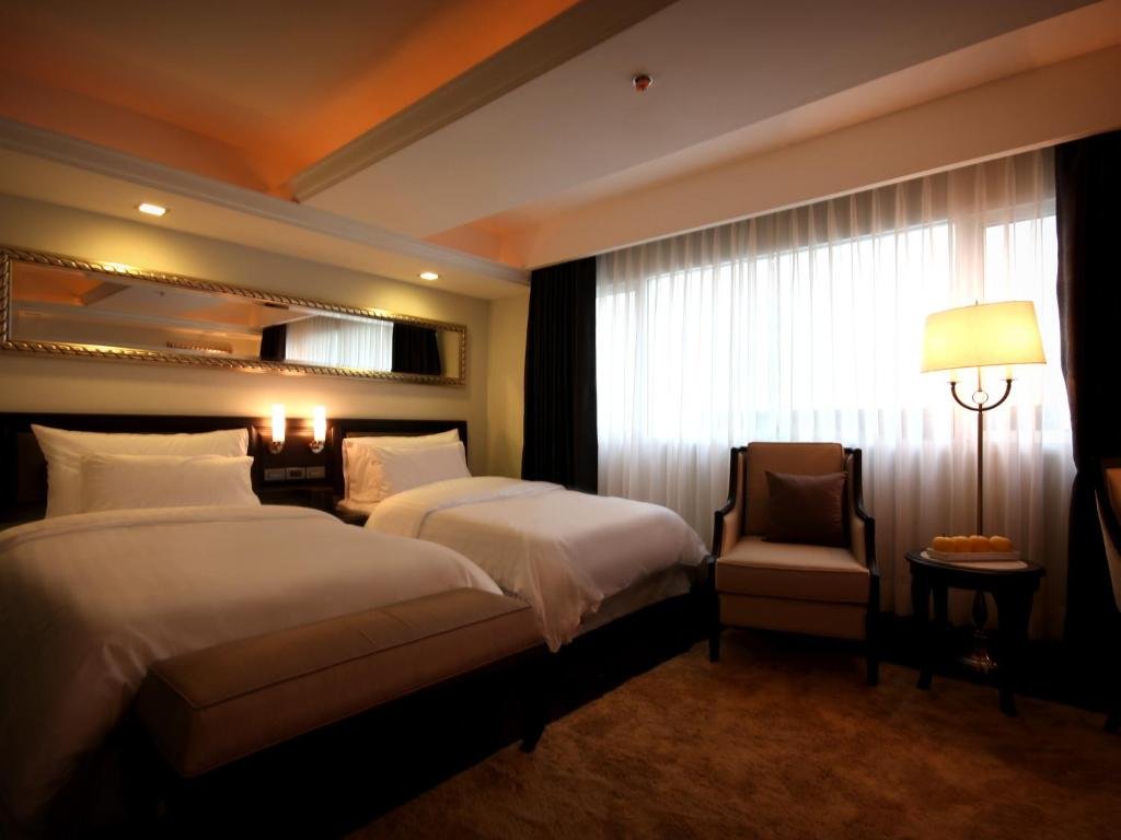 Бангкок: Gullivers Tavern Hotel