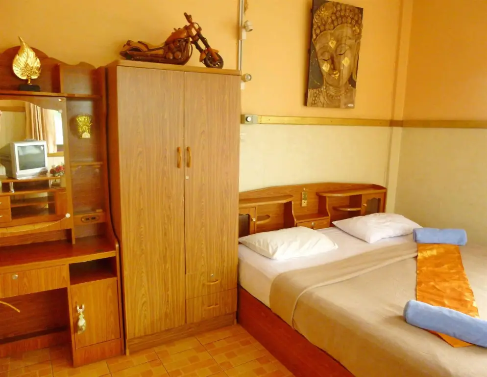 Чиангмай: Hollanda Montri Guesthouse