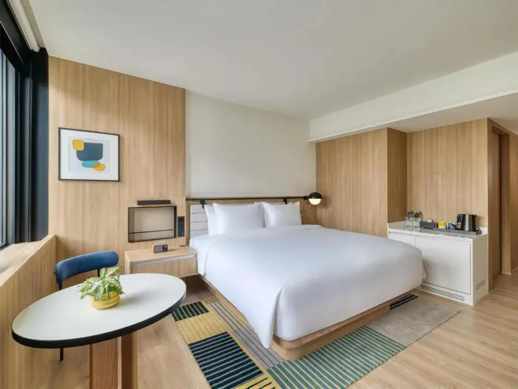 Бангкок: voco Bangkok Surawong by IHG