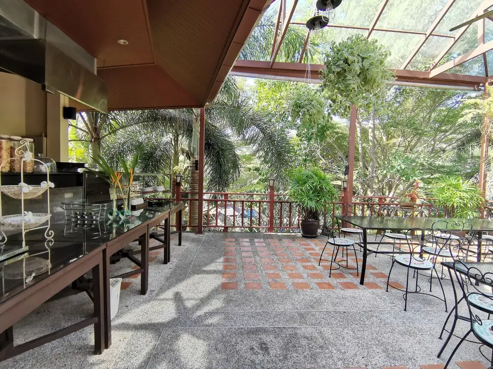 Муанг: Thai Modern Resort