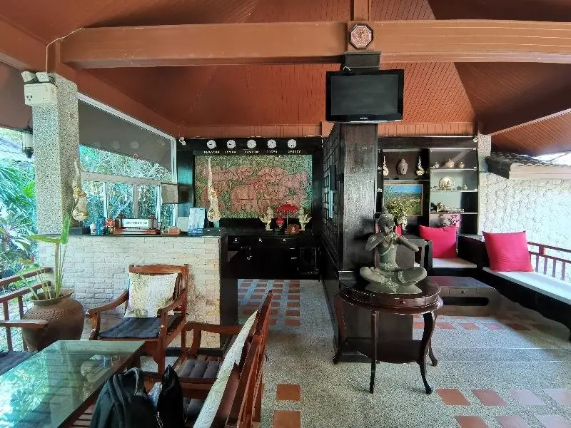 Муанг: Thai Modern Resort