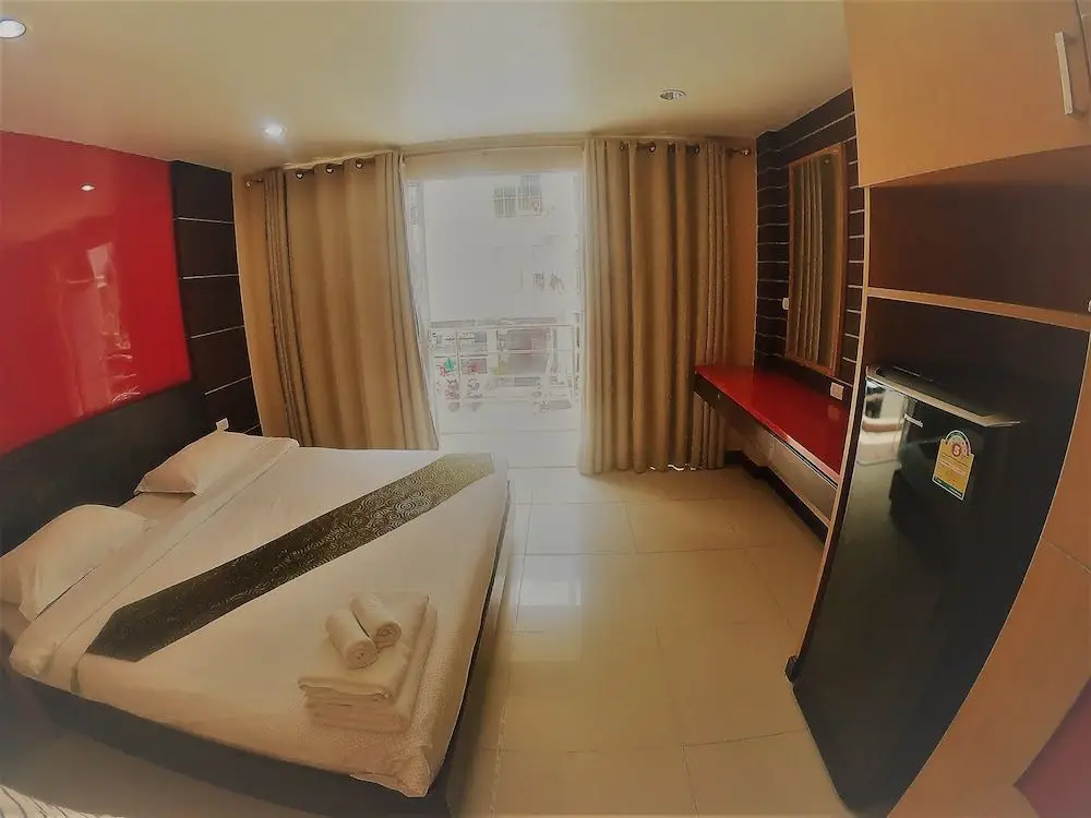 Патонг: The 9th Hostel