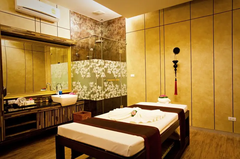 Кату: Курортный отель C&N Resort and Spa