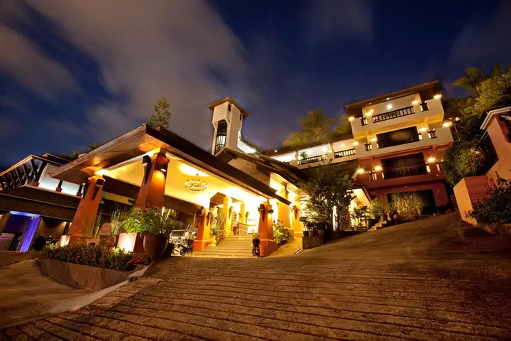 Кату: Курортный отель C&N Resort and Spa