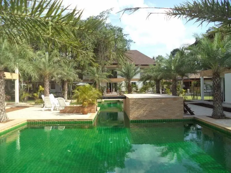 Бангламунг: Phoenix Lakeside Pool Villa