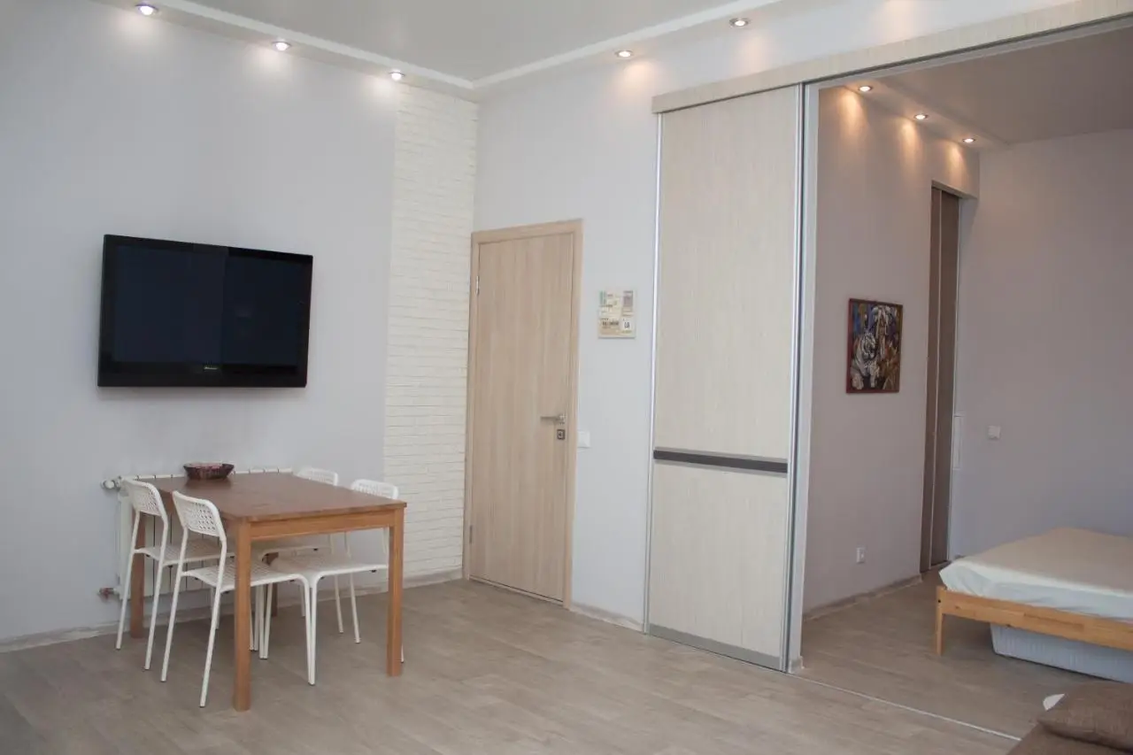 Омск: Apartment Shukshina