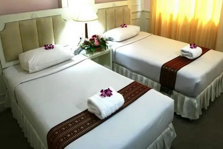 Бангкок: PJ Watergate Hotel
