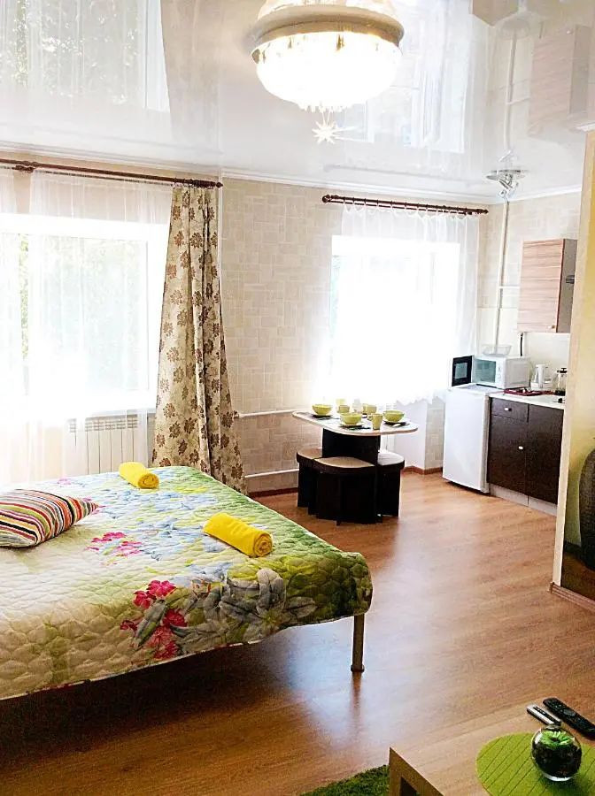 Омск: Apartment on Andrianova