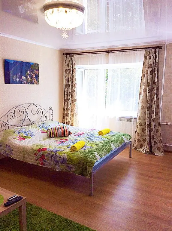 Омск: Apartment on Andrianova