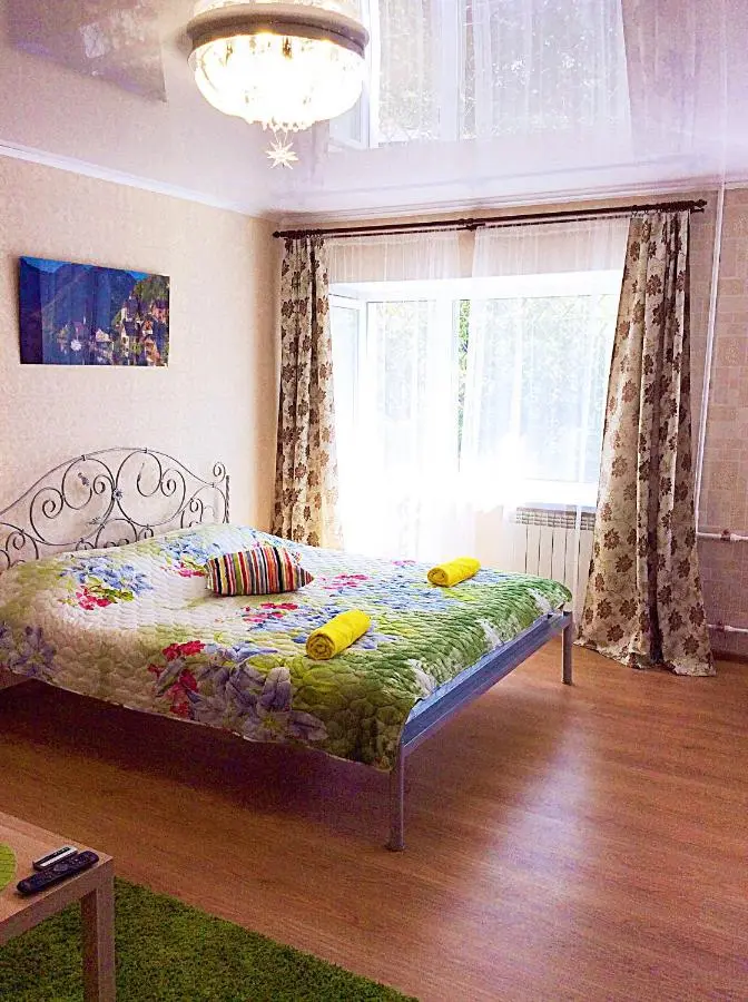 Омск: Apartment on Andrianova