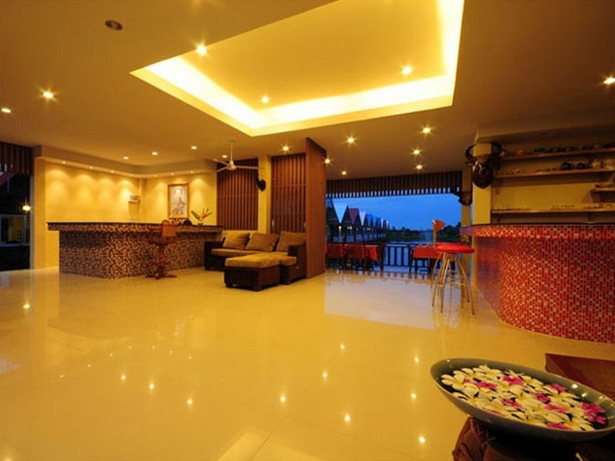 Банг-Сао-Тхонг: Baan Chay Namm Resort