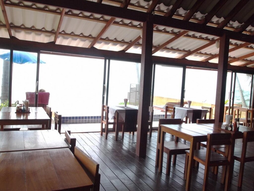 Lipa Bay Resort — фото 1
