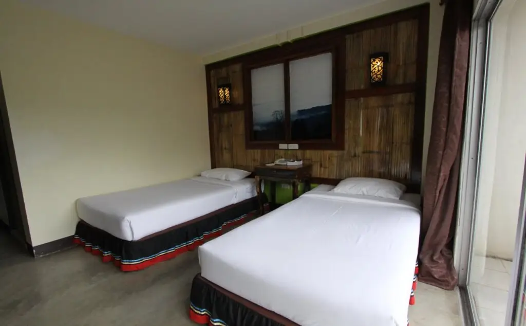 Фанг: Phumanee Home Hotel