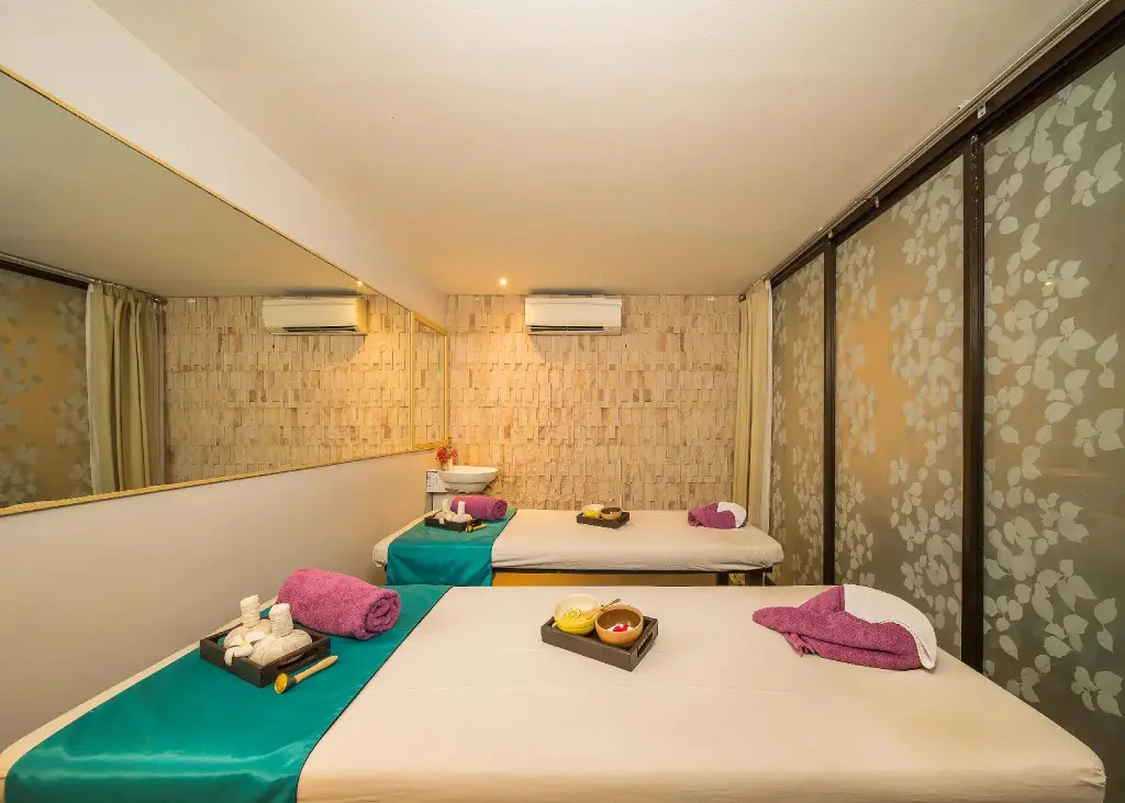 Хуахин: The Rock Hua Hin Beachfront Spa Resort