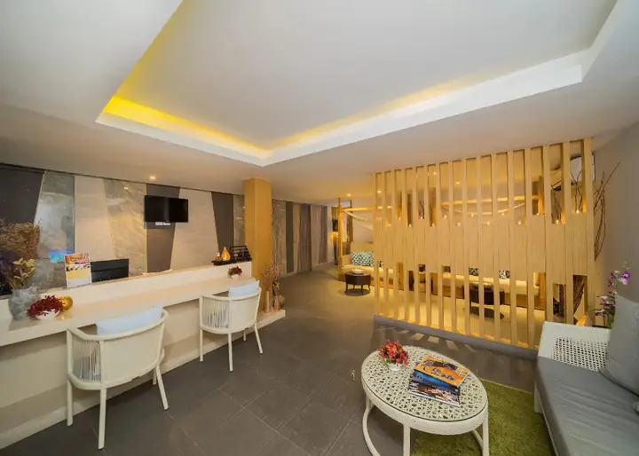 Хуахин: The Rock Hua Hin Beachfront Spa Resort