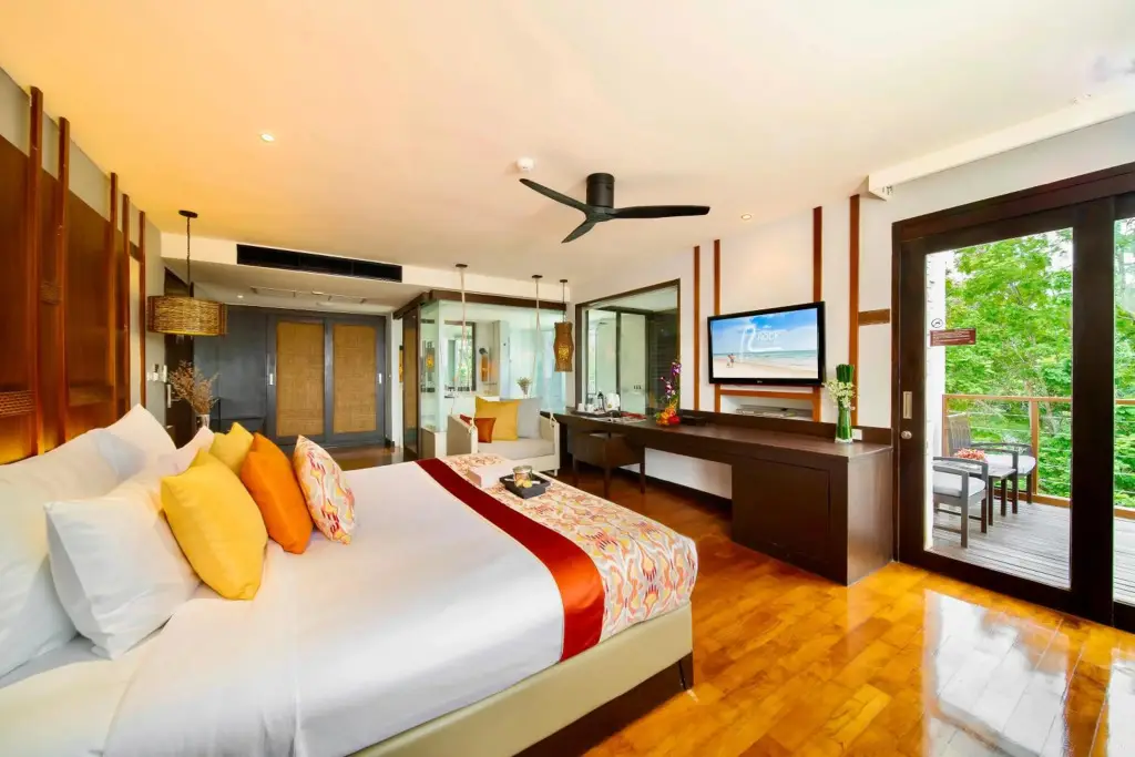 The Rock Hua Hin Beachfront Spa Resort — фото 1