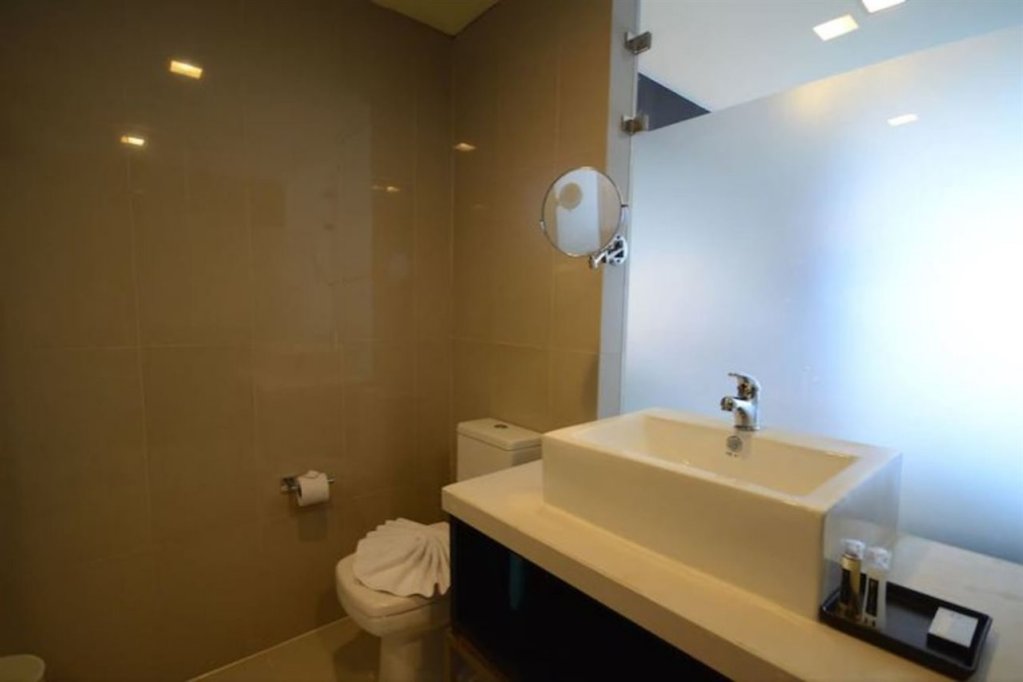 Бангкок: Отель Chaba Inn Srinakarin
