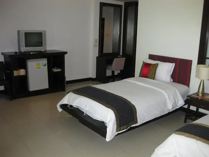 Тхаланг: Phuket Naithon Resort