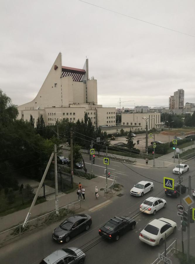 Омск: Апартаменты Чей Чемодан на Лермонтова