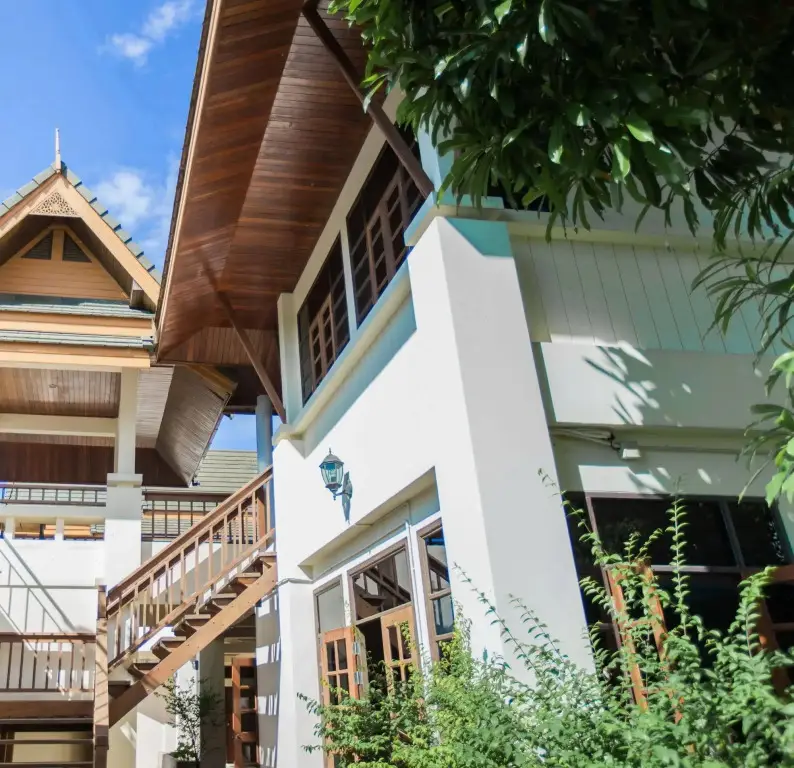 Chalong Beach Hotel Phuket — фото 1