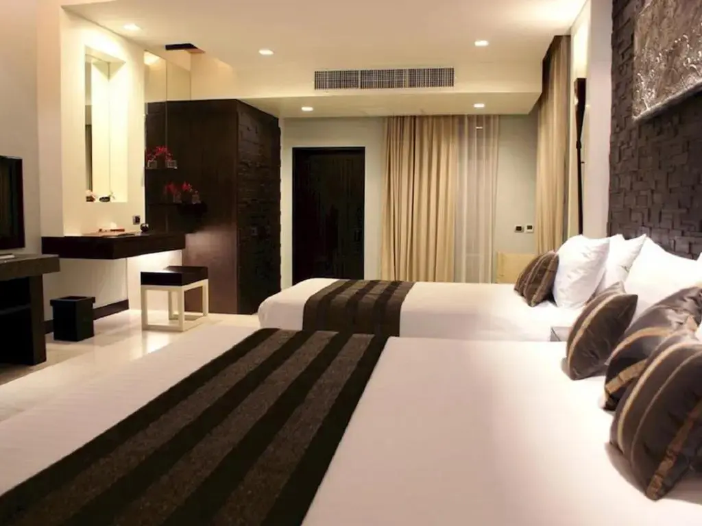 Паттайя: Отель The Zign Premium Villa