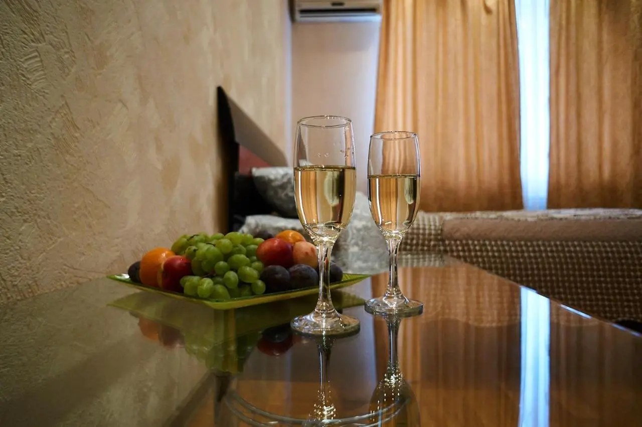 Омск: Studiya Delux on 70 Let Oktyabray
