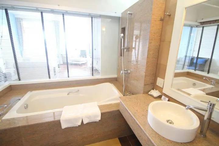 Чакпхонг: Sea Nature Rayong Resort and Hotel