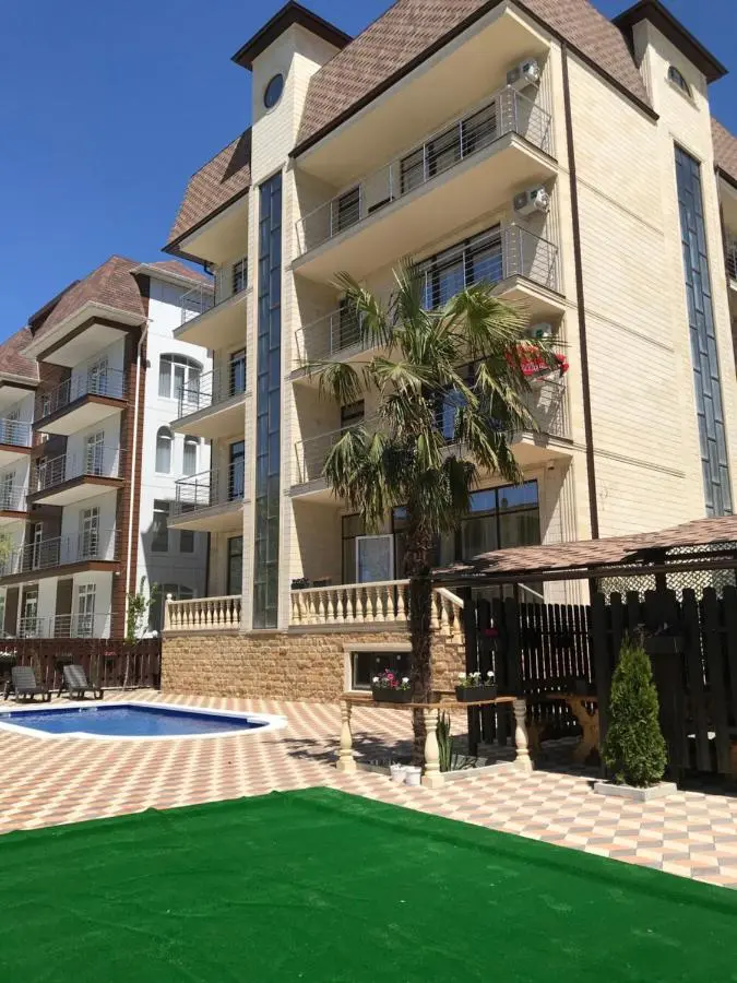 Ольгинка: Family Hotel