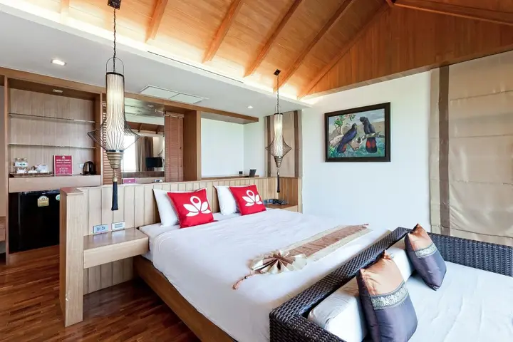 Муанг: ZEN Premium Chalong Phuket