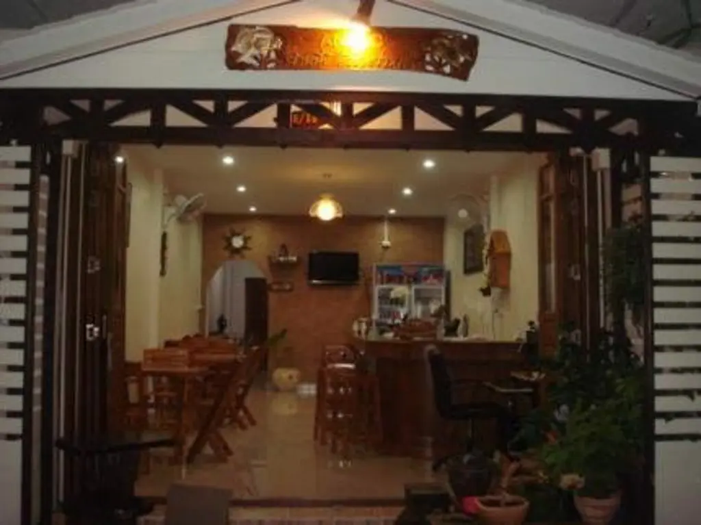 Паттайя: Anzac Wooden Guest House & Cafe Shop